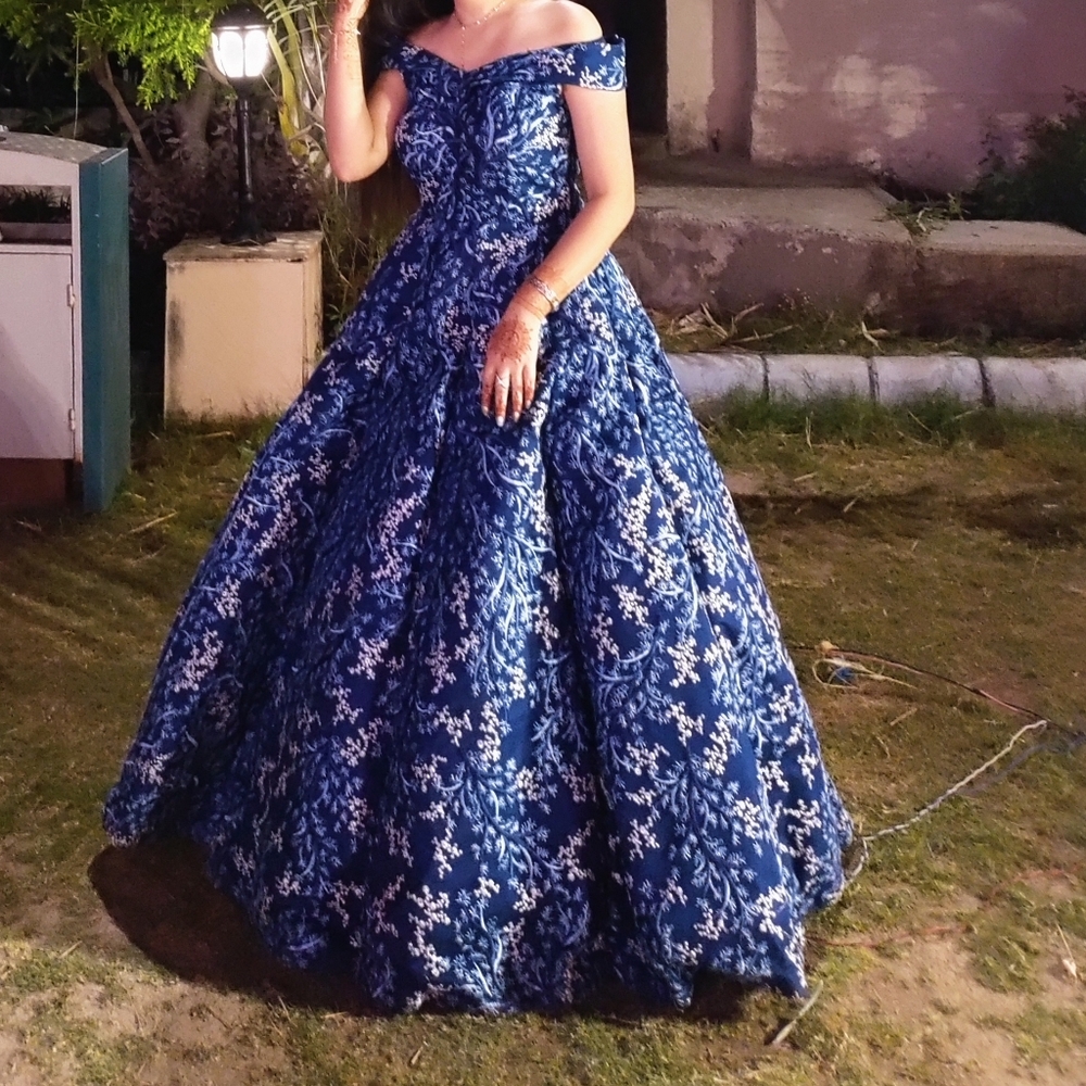 Ball gown | Navy blue - Picture 1 of 3